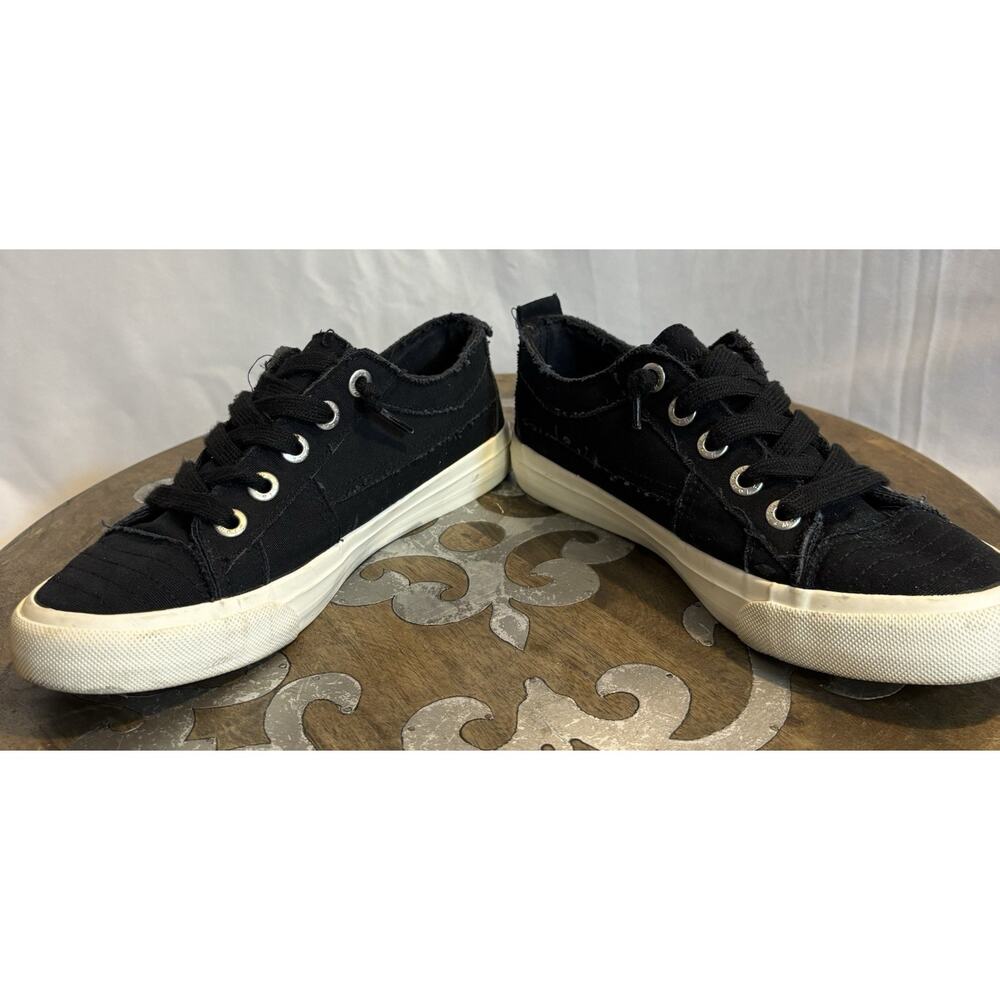 Blowfish Malibu Women’s Embroidered Floral Sneakers Size 7.5 - Picture 6 of 8